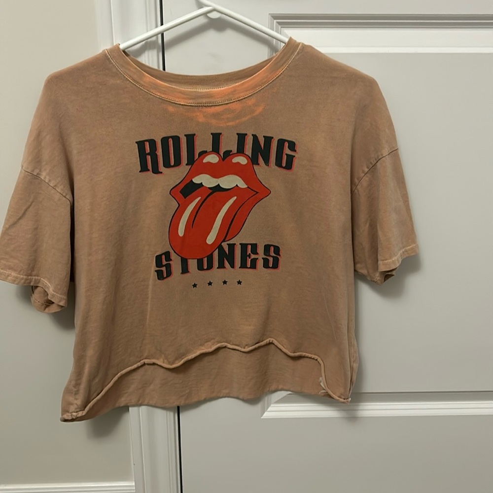 American Eagle-Rolling Stones graphic cropped top
